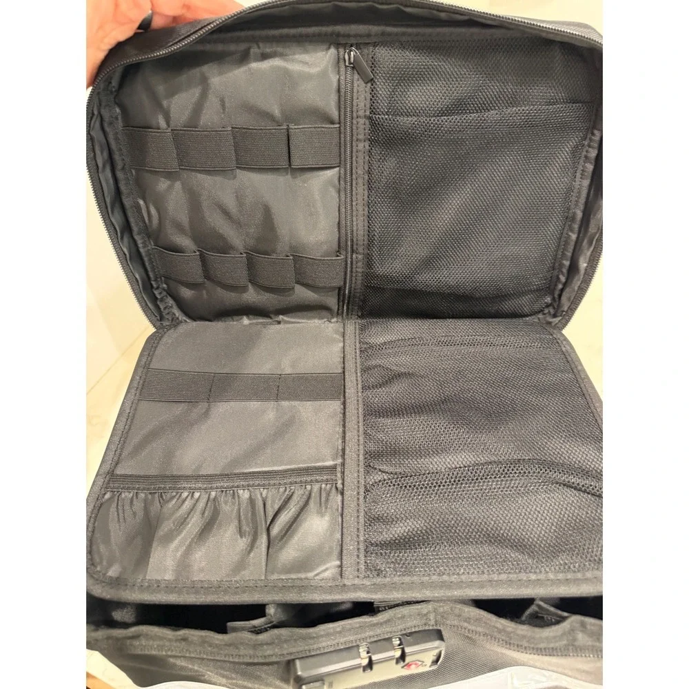 Locking‎ bag Storage Bag with TSA Combination Lock and Adjustable Dividers